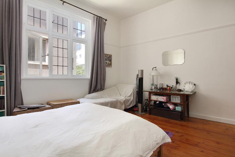 To Let 1 Bedroom Property for Rent in Green Point Western Cape